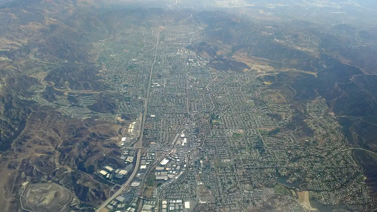 aerial view over the Simi Valley floor and its neighborhoods